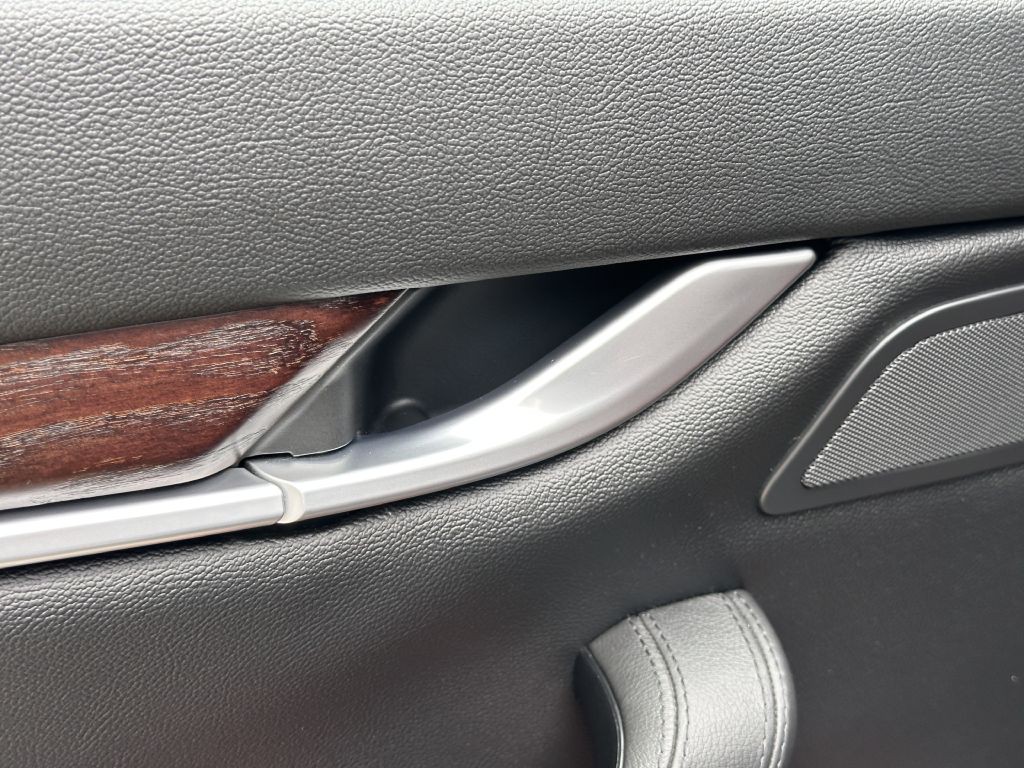2015 Maserati Ghibli Image 100