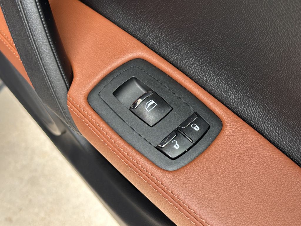 2015 Maserati Ghibli Image 113
