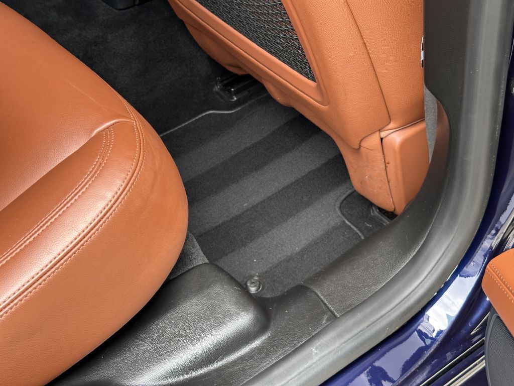 2015 Maserati Ghibli Image 115