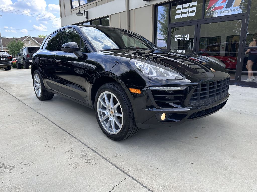 2017 Porsche Macan Image 3