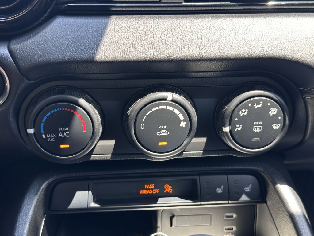 2024 Mazda MX-5 Miata Image 43