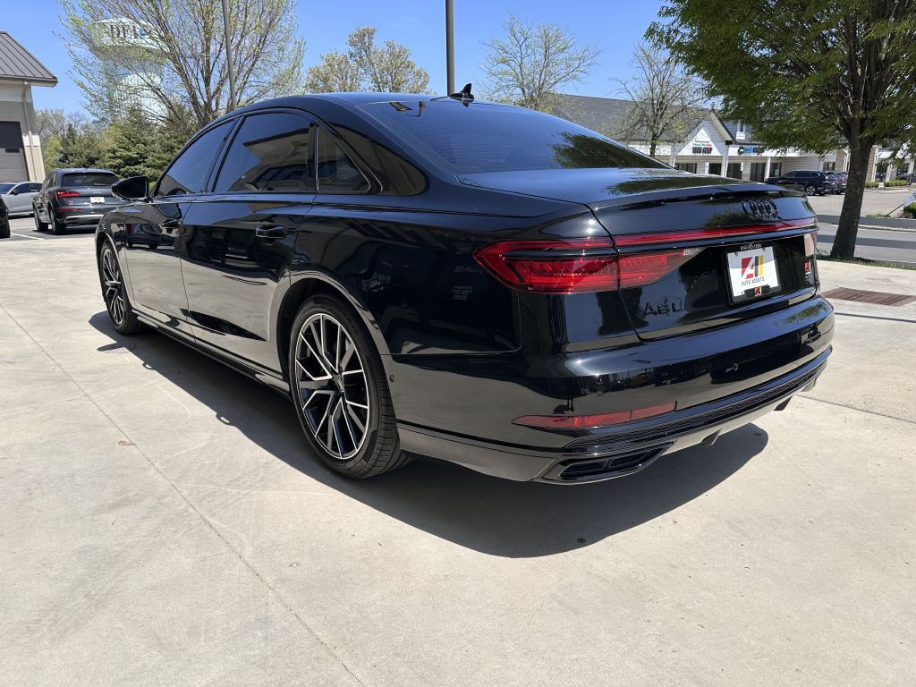 2021 Audi A8 Image 7