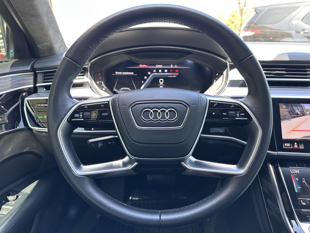 2021 Audi A8 Image 35
