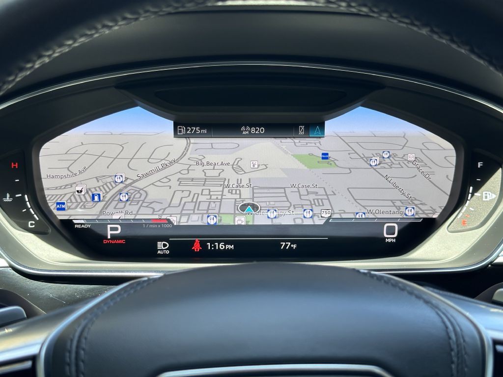 2021 Audi A8 Image 42