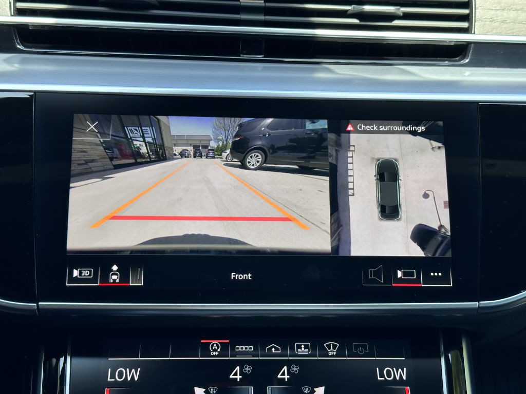 2021 Audi A8 Image 45