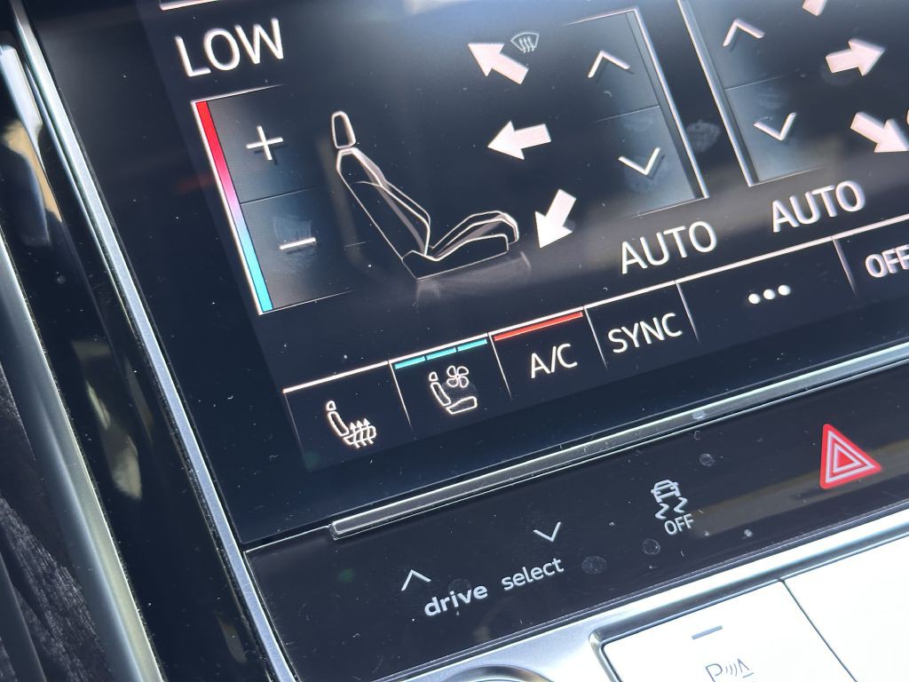2021 Audi A8 Image 48