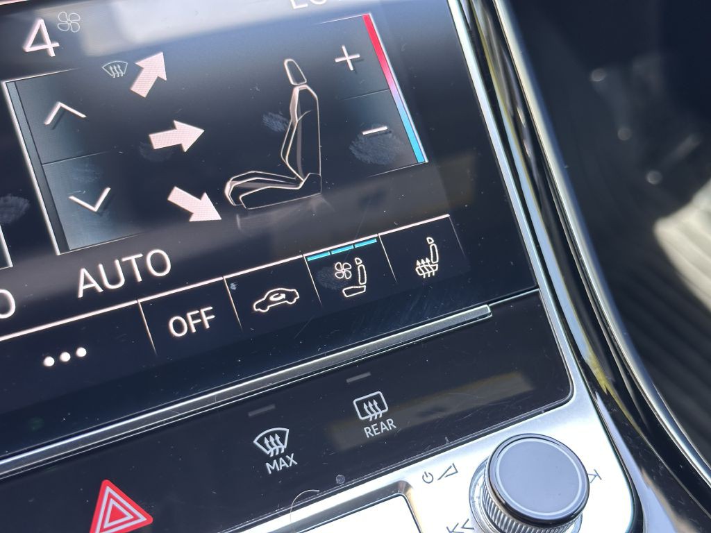 2021 Audi A8 Image 49