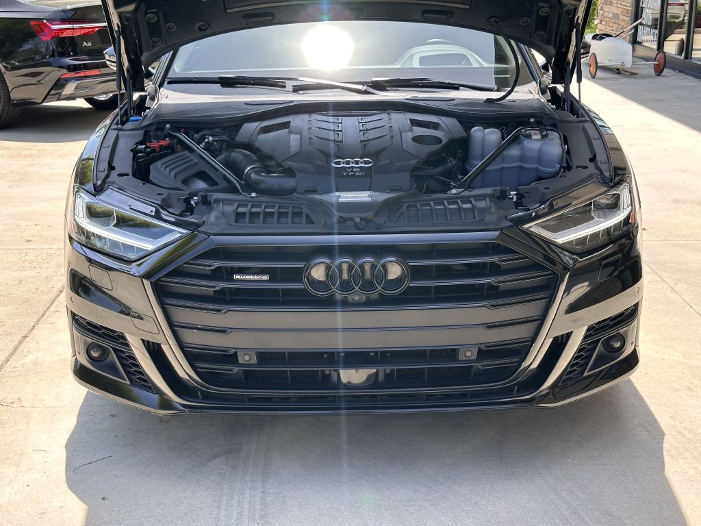 2021 Audi A8 Image 123