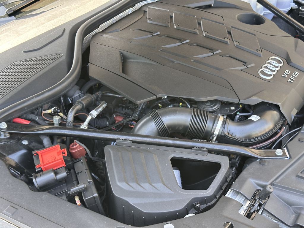2021 Audi A8 Image 125