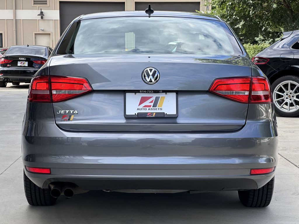 2015 Volkswagen Jetta Image 8