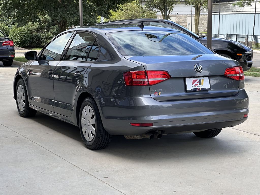 2015 Volkswagen Jetta Image 10