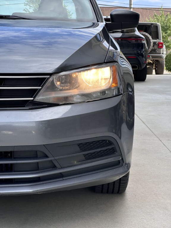 2015 Volkswagen Jetta Image 13