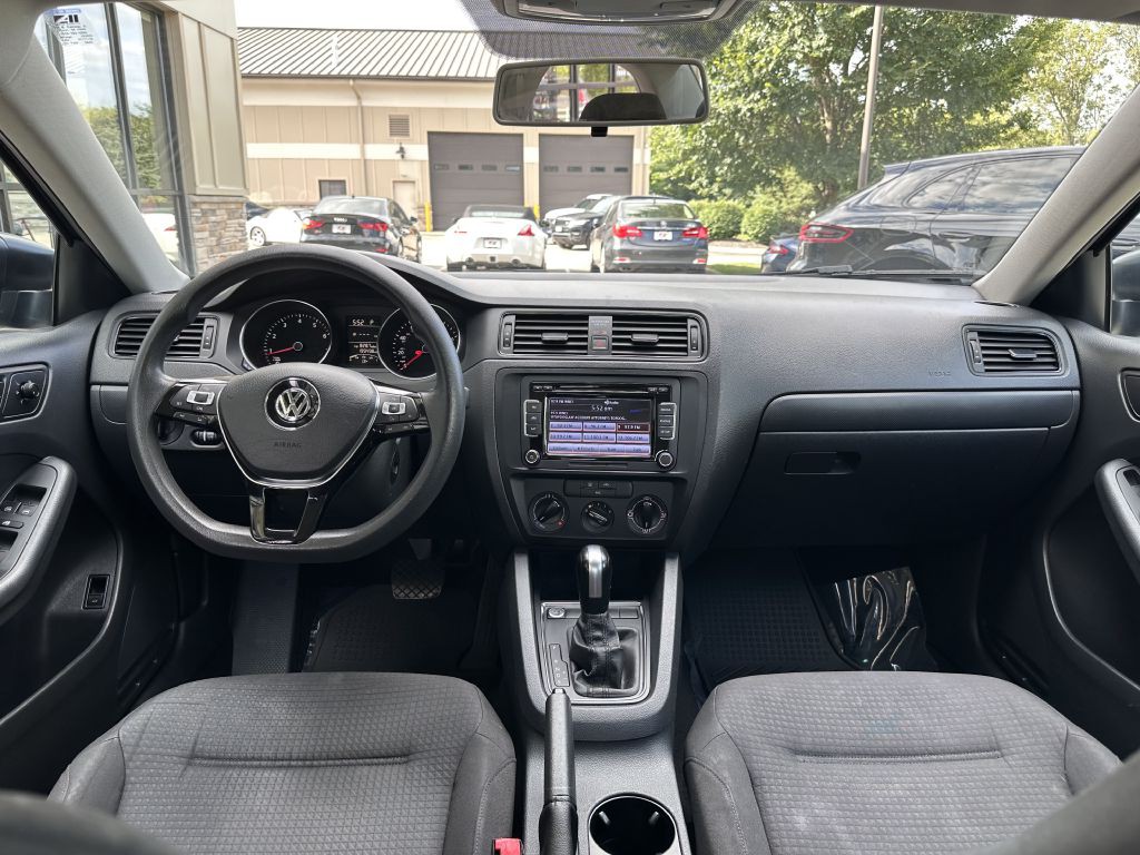 2015 Volkswagen Jetta Image 80