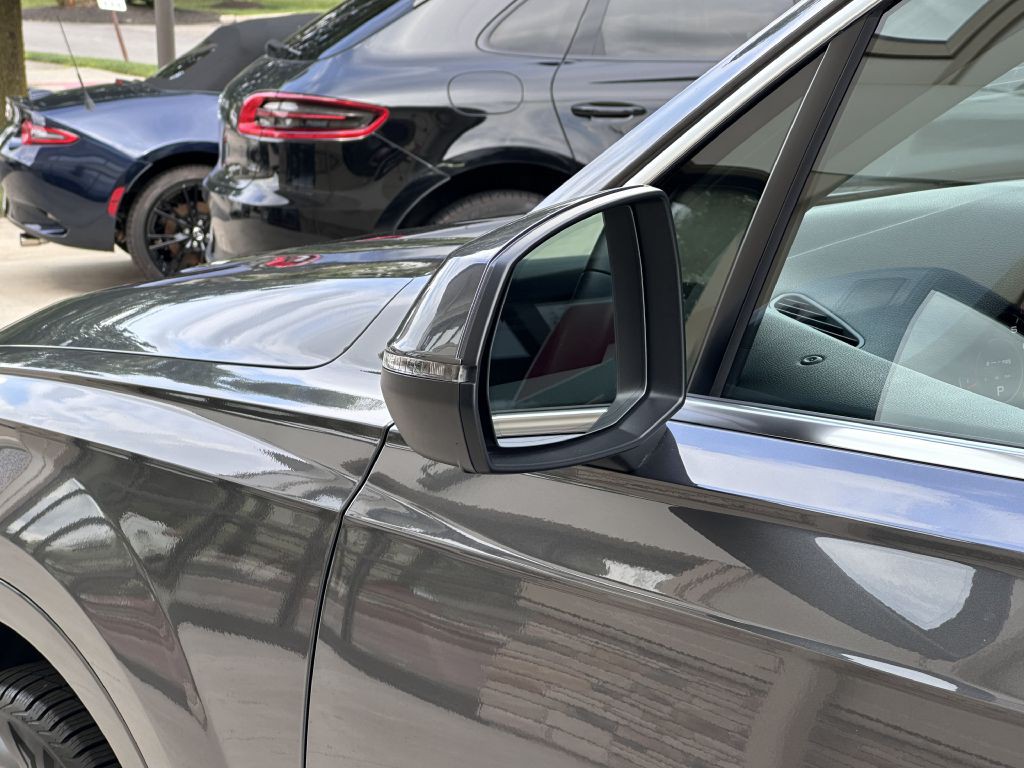 2018 Audi Q7 Image 3