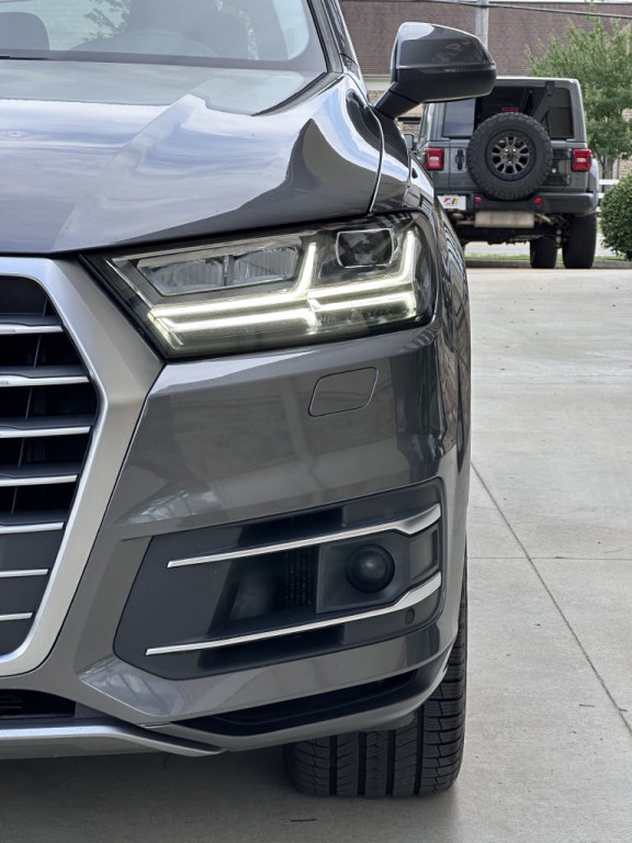 2018 Audi Q7 Image 14