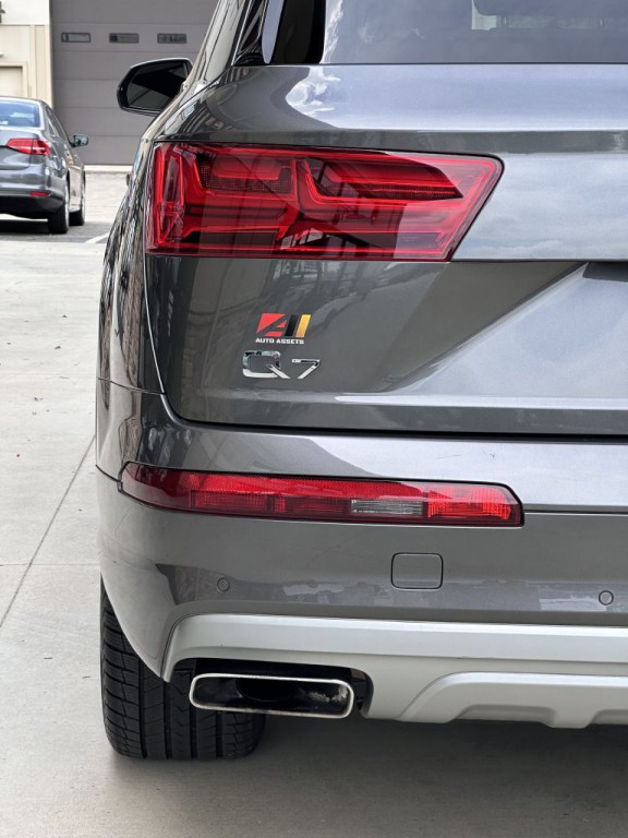 2018 Audi Q7 Image 15