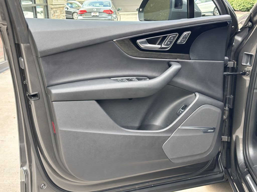 2018 Audi Q7 Image 22