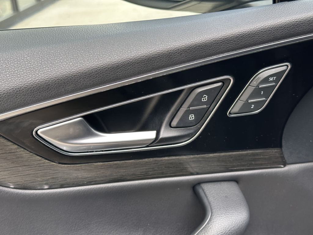 2018 Audi Q7 Image 24