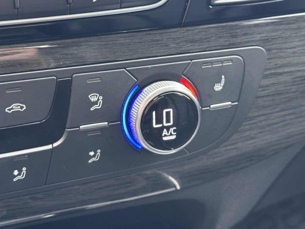 2018 Audi Q7 Image 46