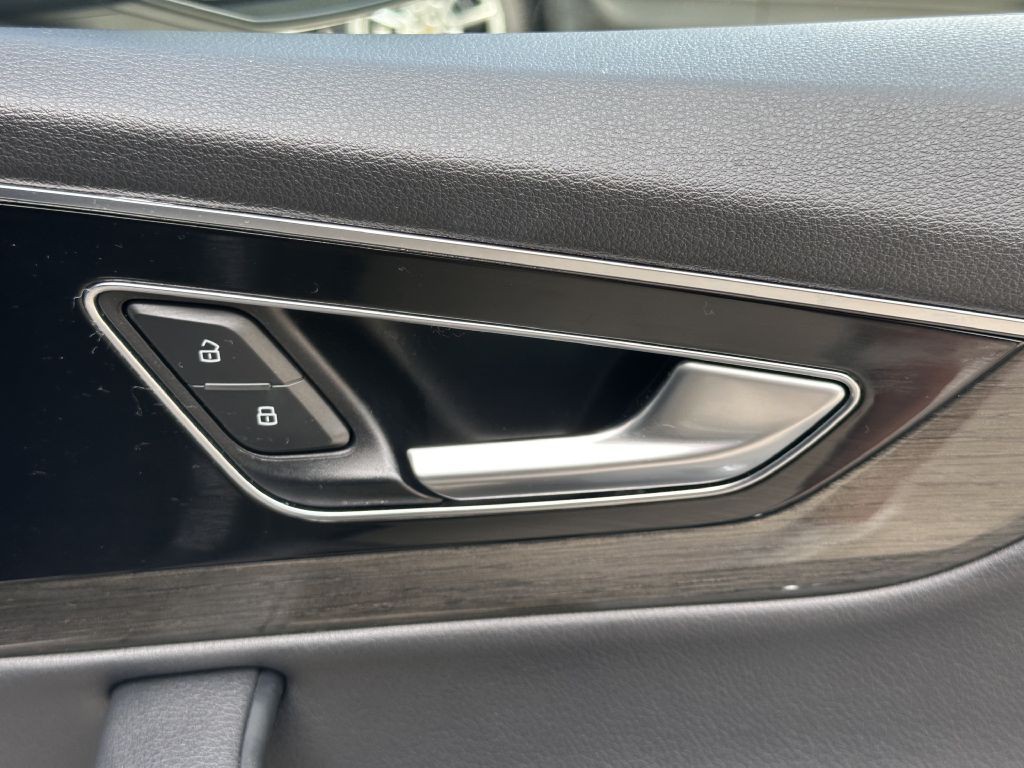 2018 Audi Q7 Image 64
