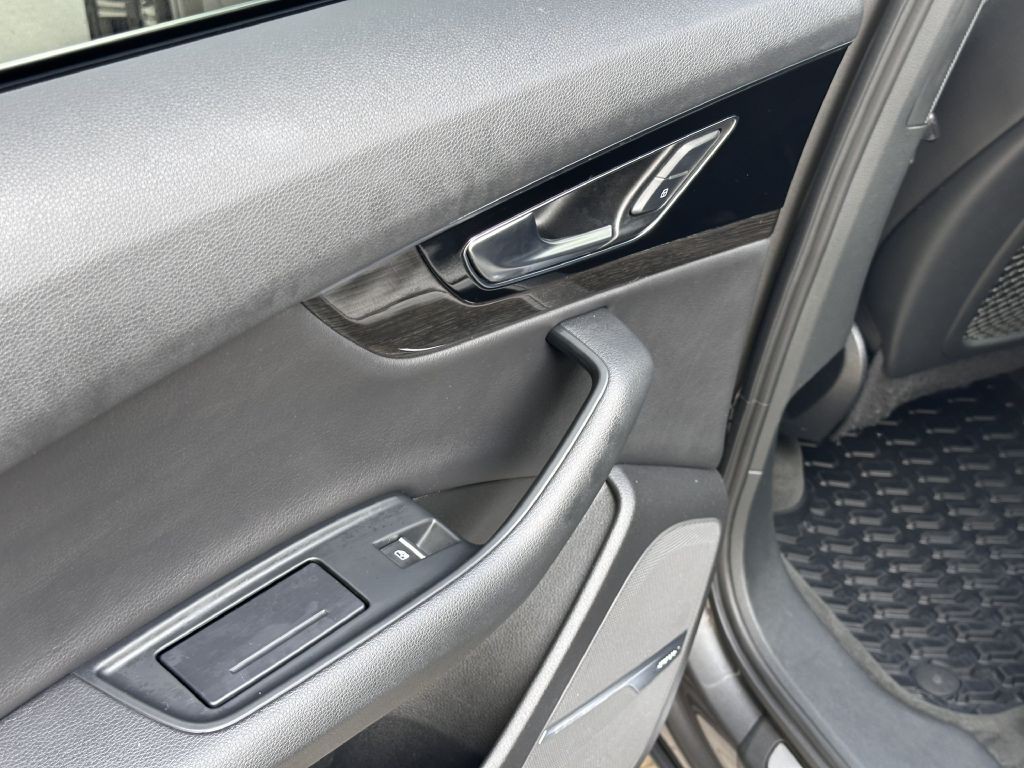 2018 Audi Q7 Image 82