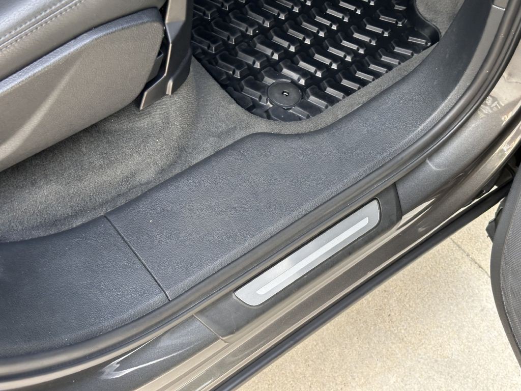 2018 Audi Q7 Image 100