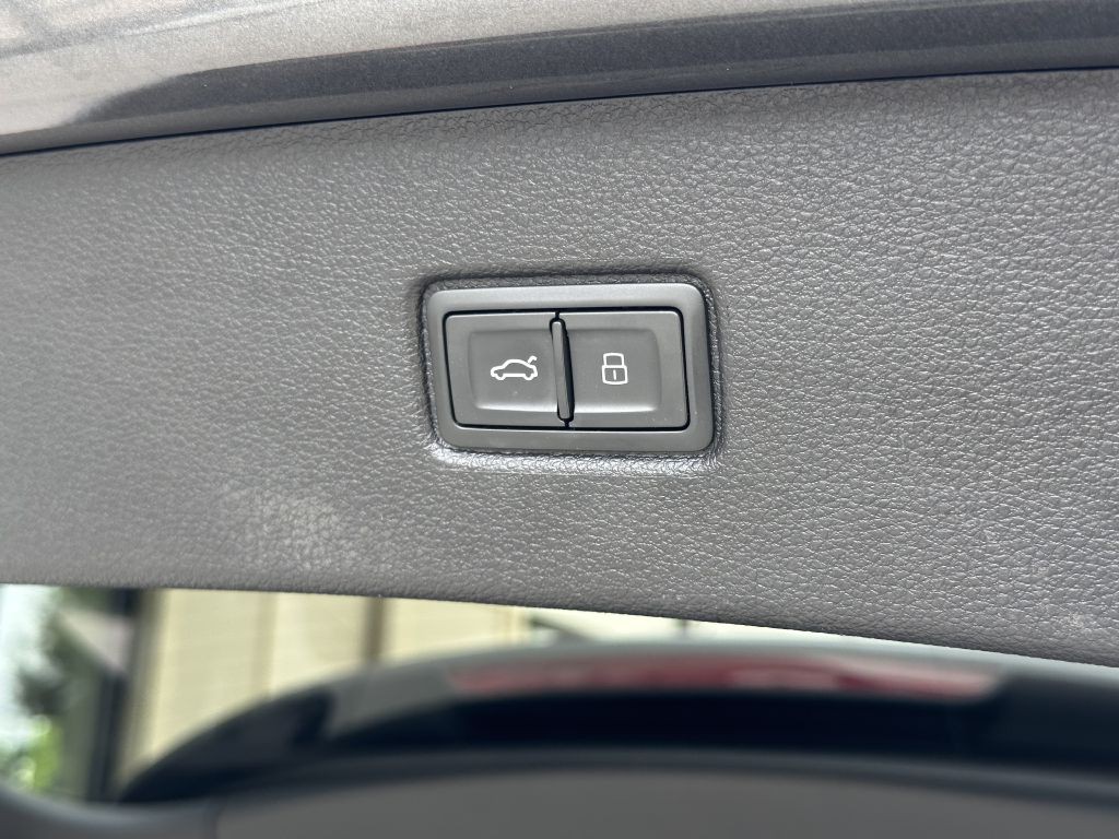2018 Audi Q7 Image 119