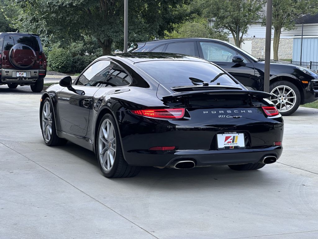 2014 Porsche 911 Image 10