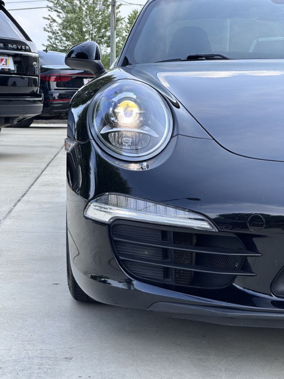 2014 Porsche 911 Image 12