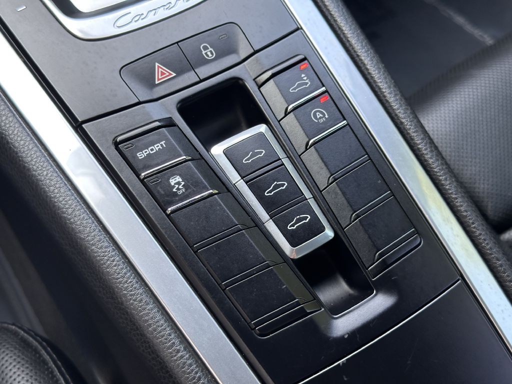 2014 Porsche 911 Image 52