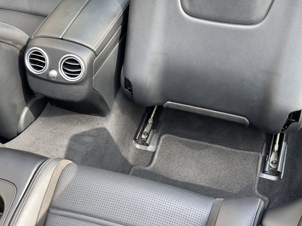 2019 Mercedes-Benz C-Class Image 86