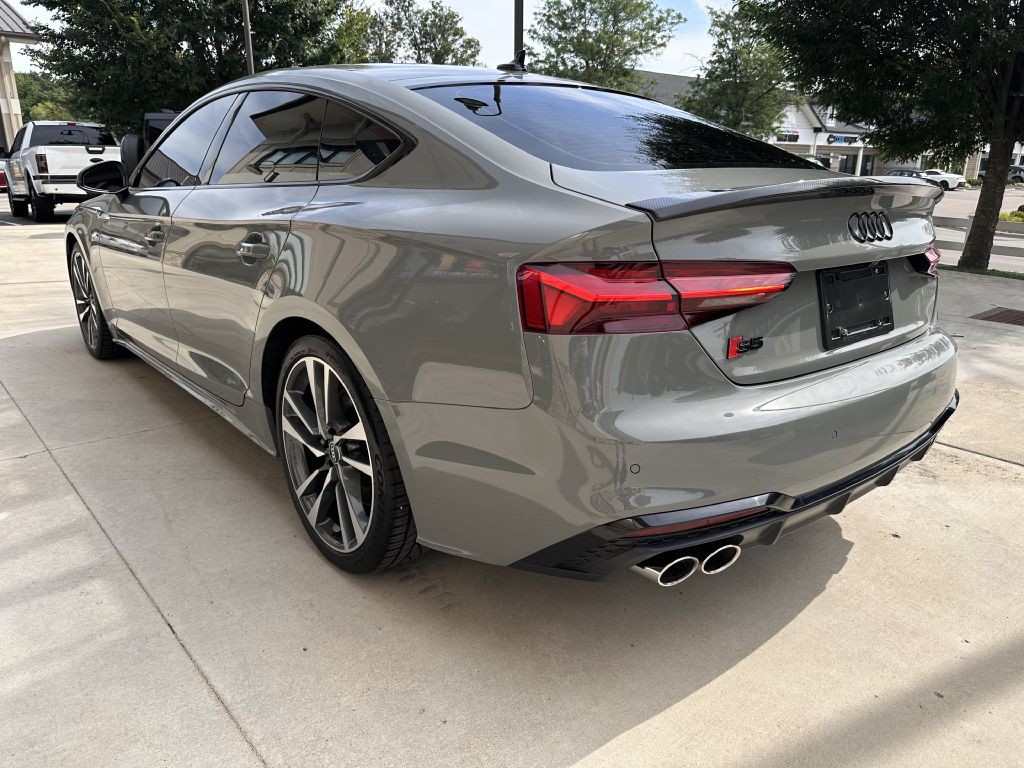 2022 Audi S5 Image 6