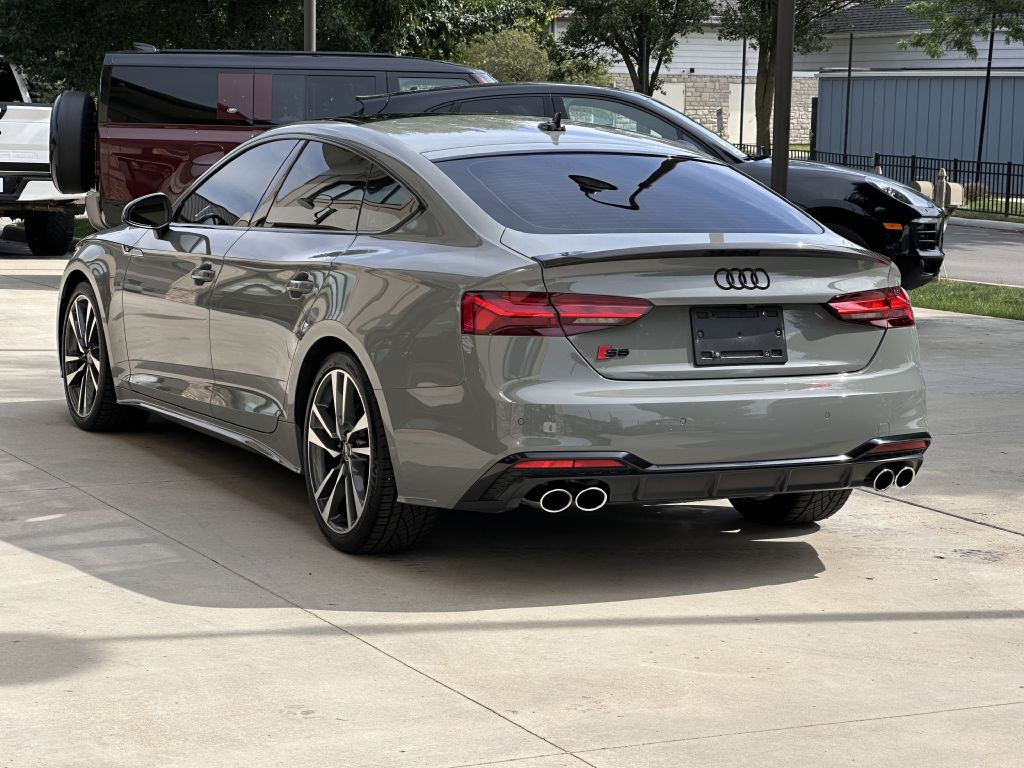 2022 Audi S5 Image 9