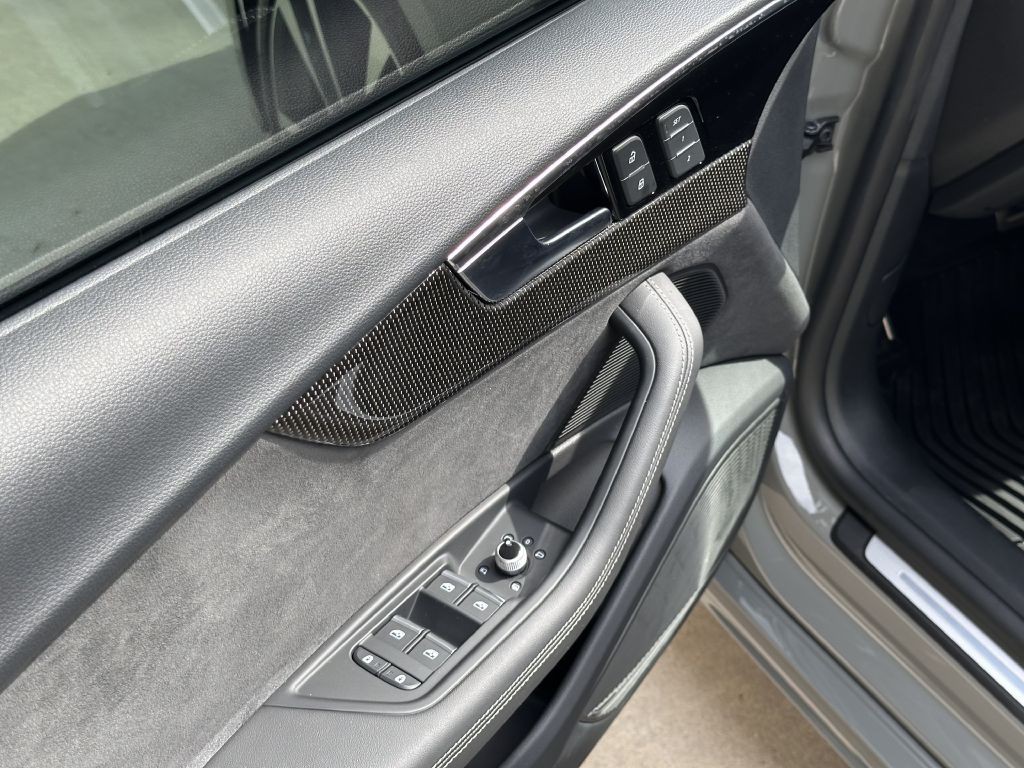 2022 Audi S5 Image 17