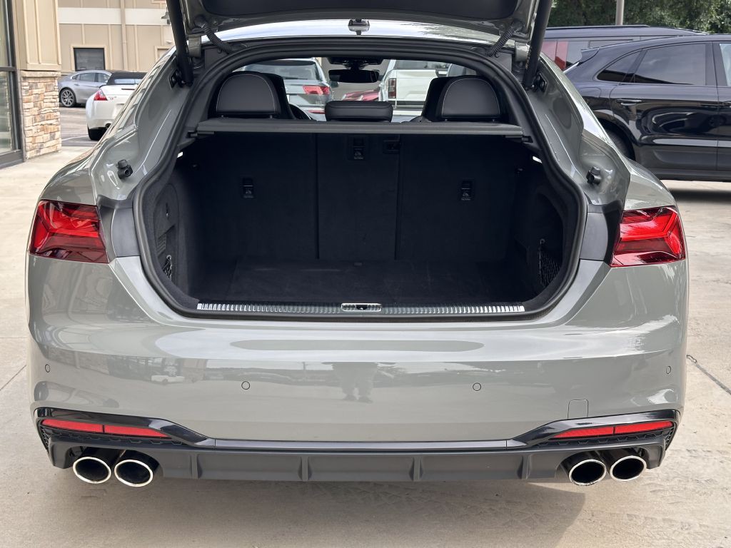 2022 Audi S5 Image 95