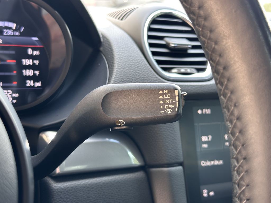 2017 Porsche Cayman Image 42