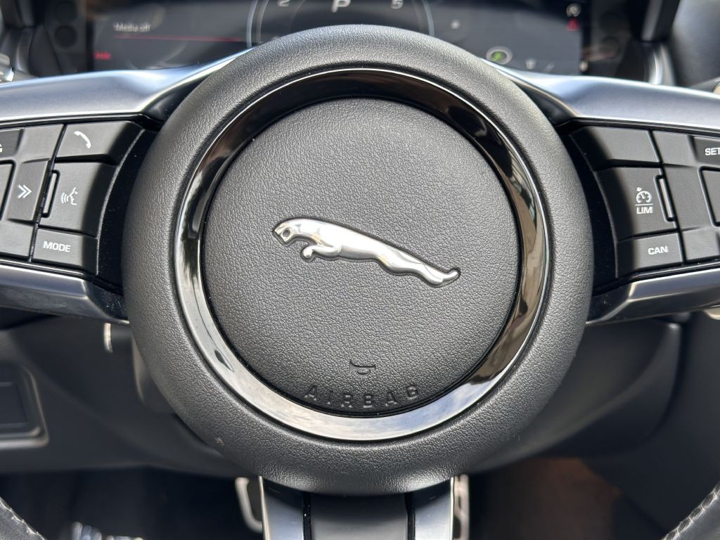 2021 Jaguar F-TYPE Image 48