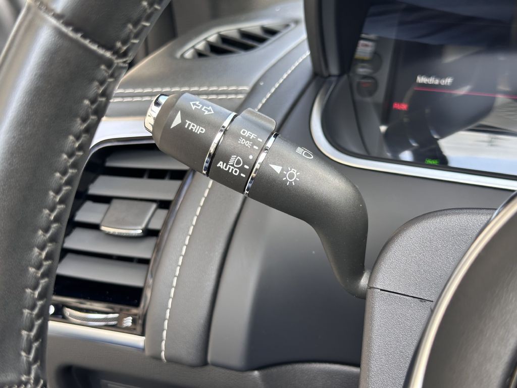 2021 Jaguar F-TYPE Image 51