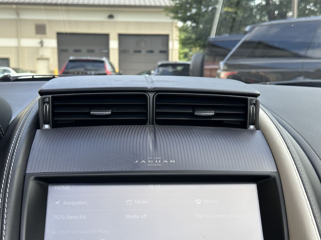 2021 Jaguar F-TYPE Image 56