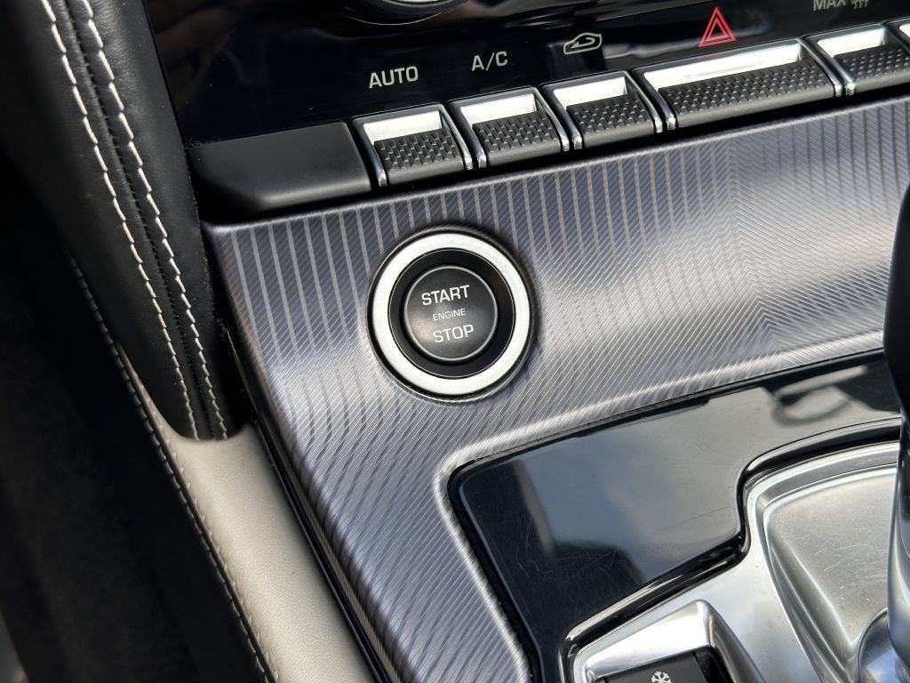 2021 Jaguar F-TYPE Image 63