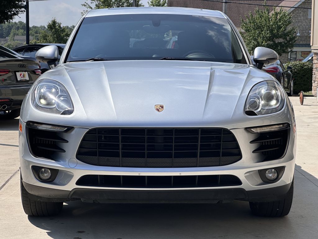 2016 Porsche Macan Image 4