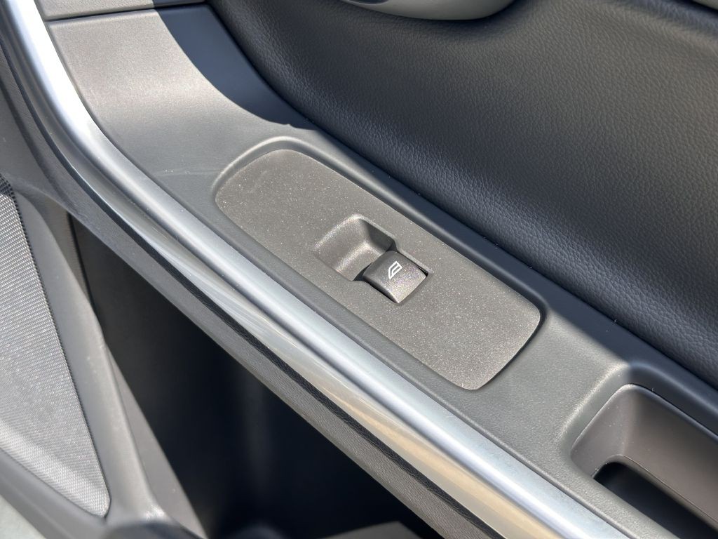 2018 Volvo V60 Image 64