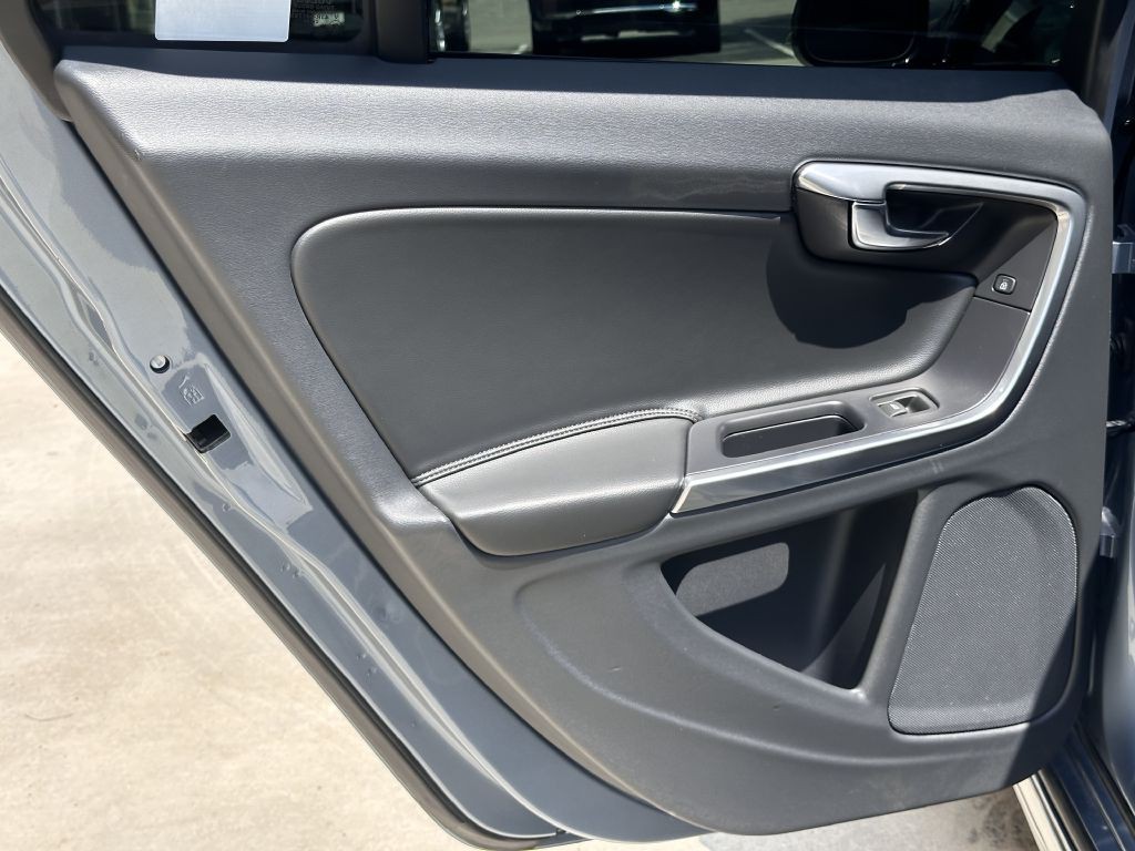 2018 Volvo V60 Image 78