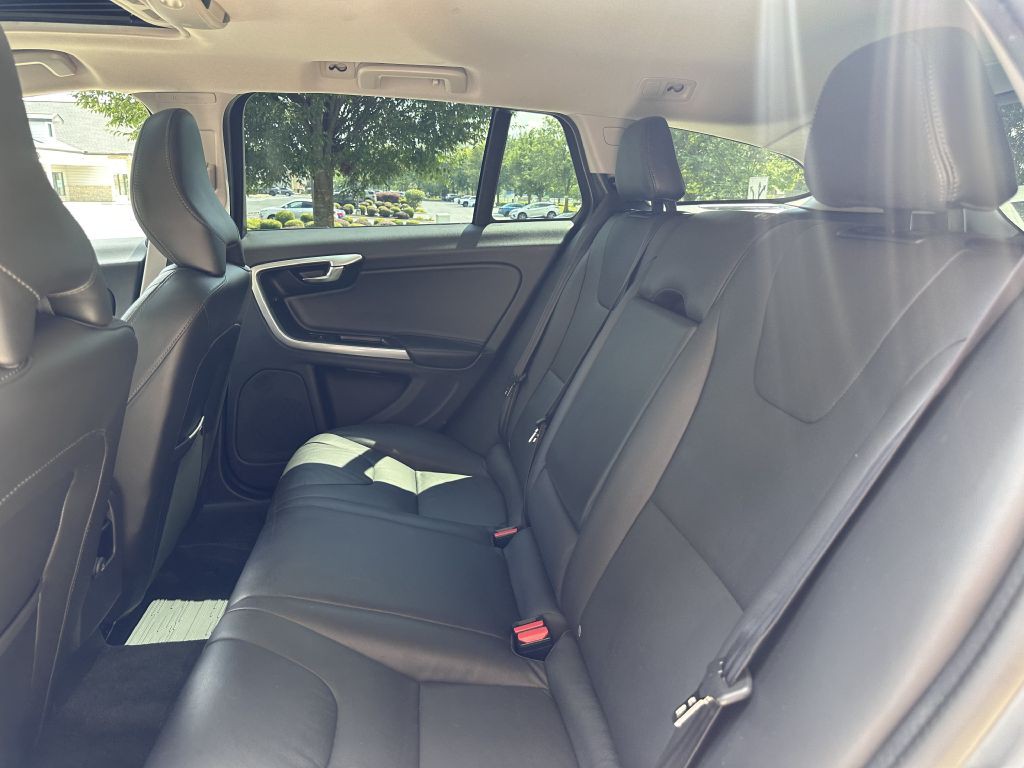 2018 Volvo V60 Image 85