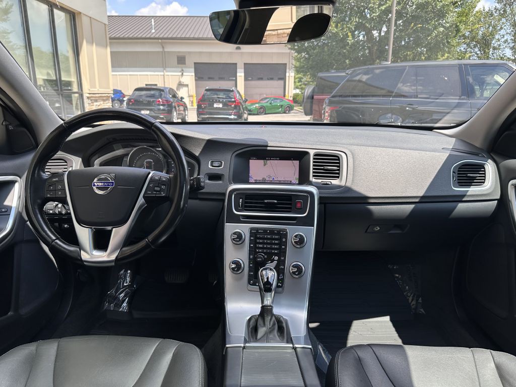 2018 Volvo V60 Image 87
