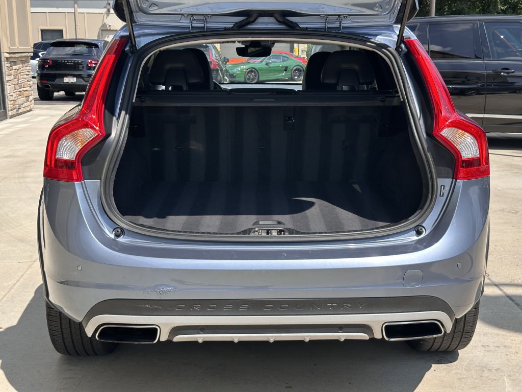 2018 Volvo V60 Image 97
