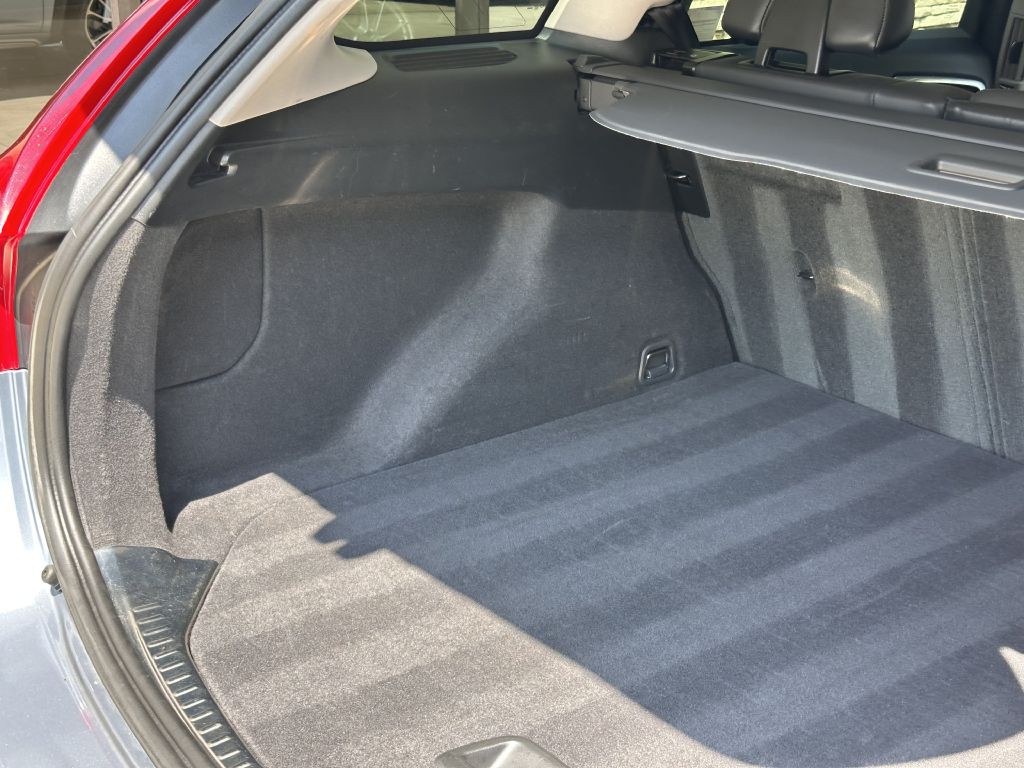 2018 Volvo V60 Image 99