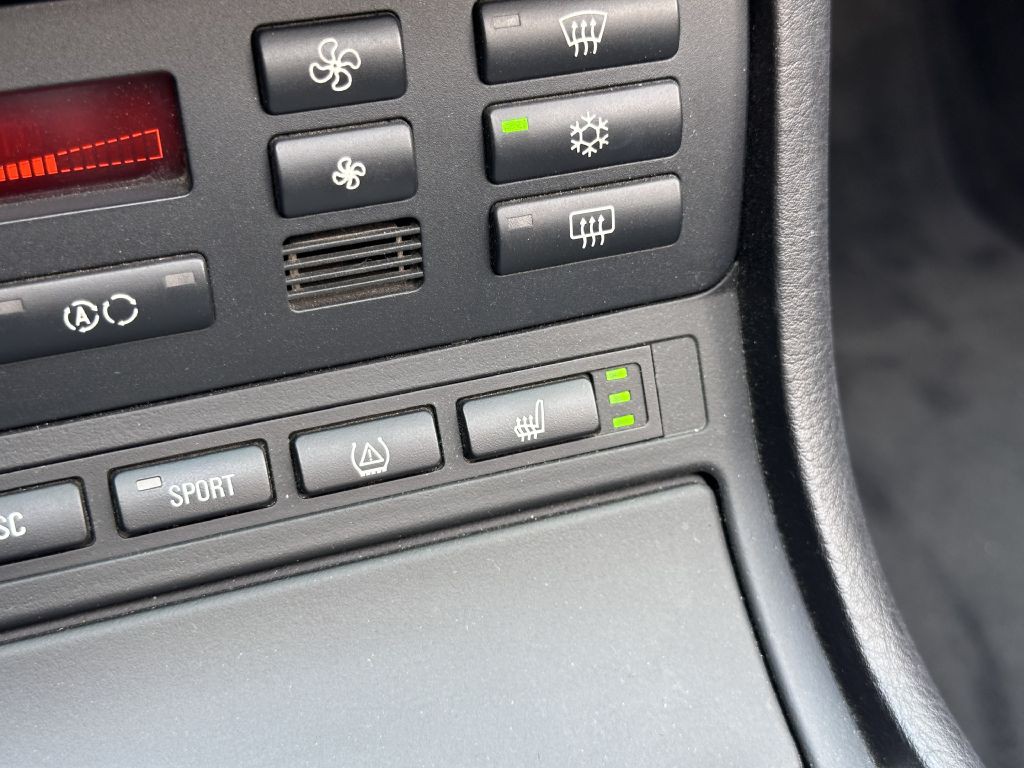 2003 BMW M3 Image 53