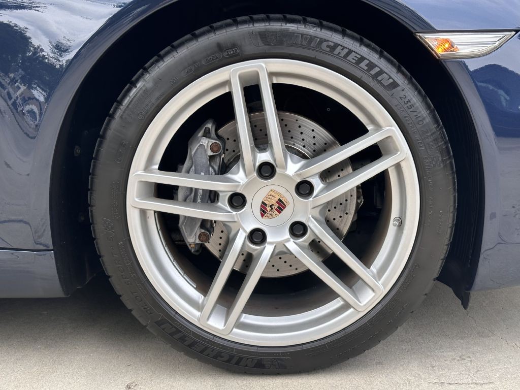 2014 Porsche 911 Image 20