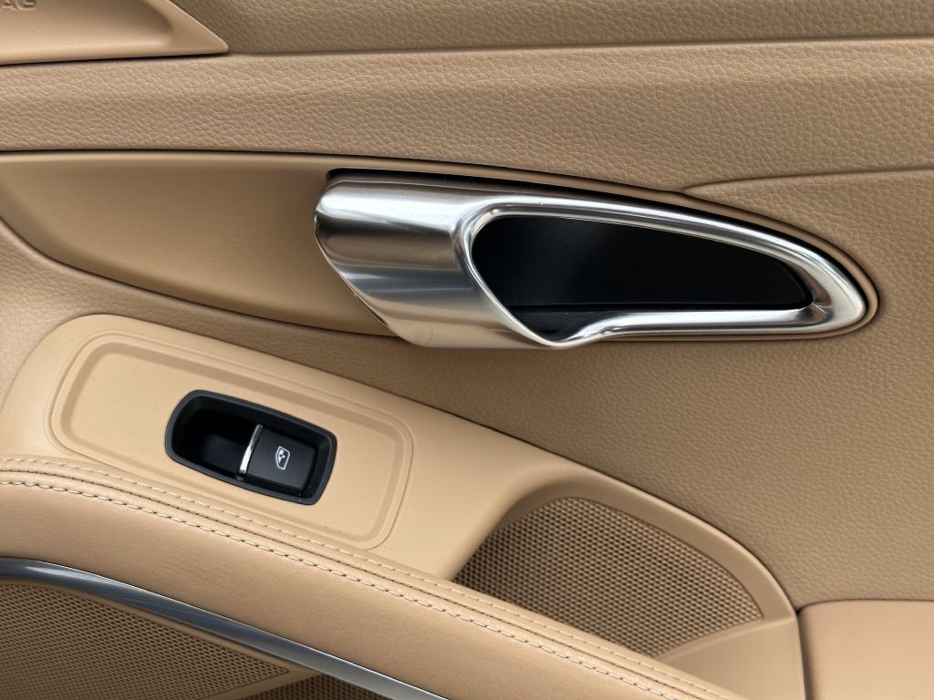 2014 Porsche 911 Image 67
